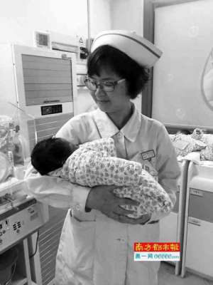 宝宝刚出生16岁 超45岁高龄产妇做试管婴儿抱婴回家率不到5%
