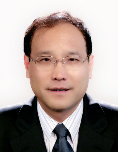 王建存：深化医改必须坚持以人民为中心[图]
