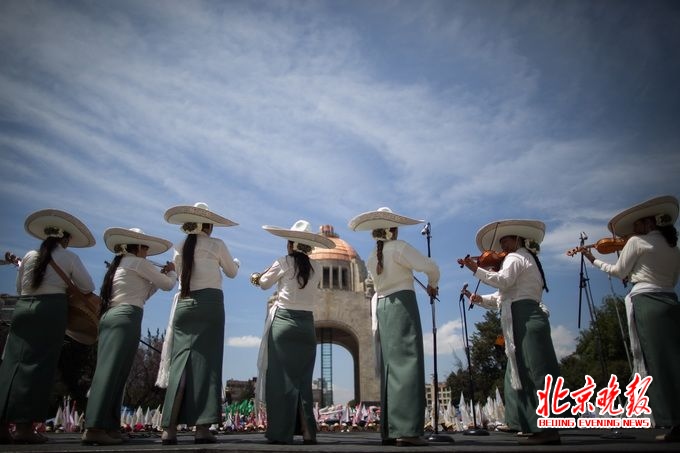 三八妇女节经典祝福语 把最真挚的问候送给你的“女神”