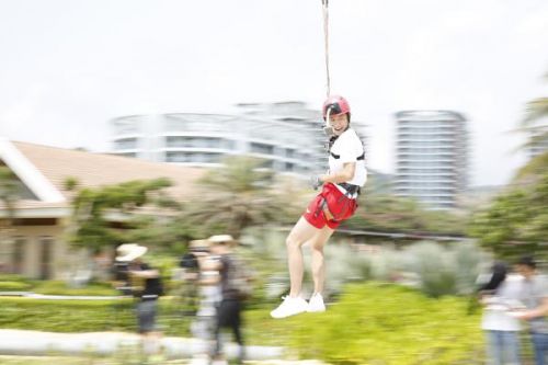 《高能少年团》攀百米高塔 王俊凯惨遭虫子惊魂