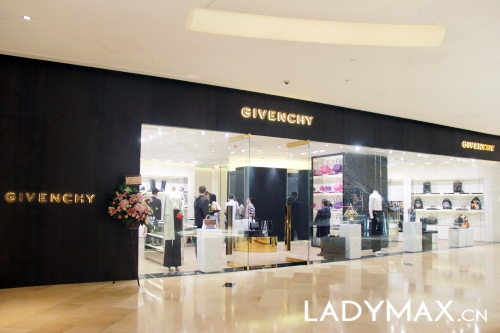 GIVENCHY纪梵希广州太古汇店开幕 2014秋冬新品全放送